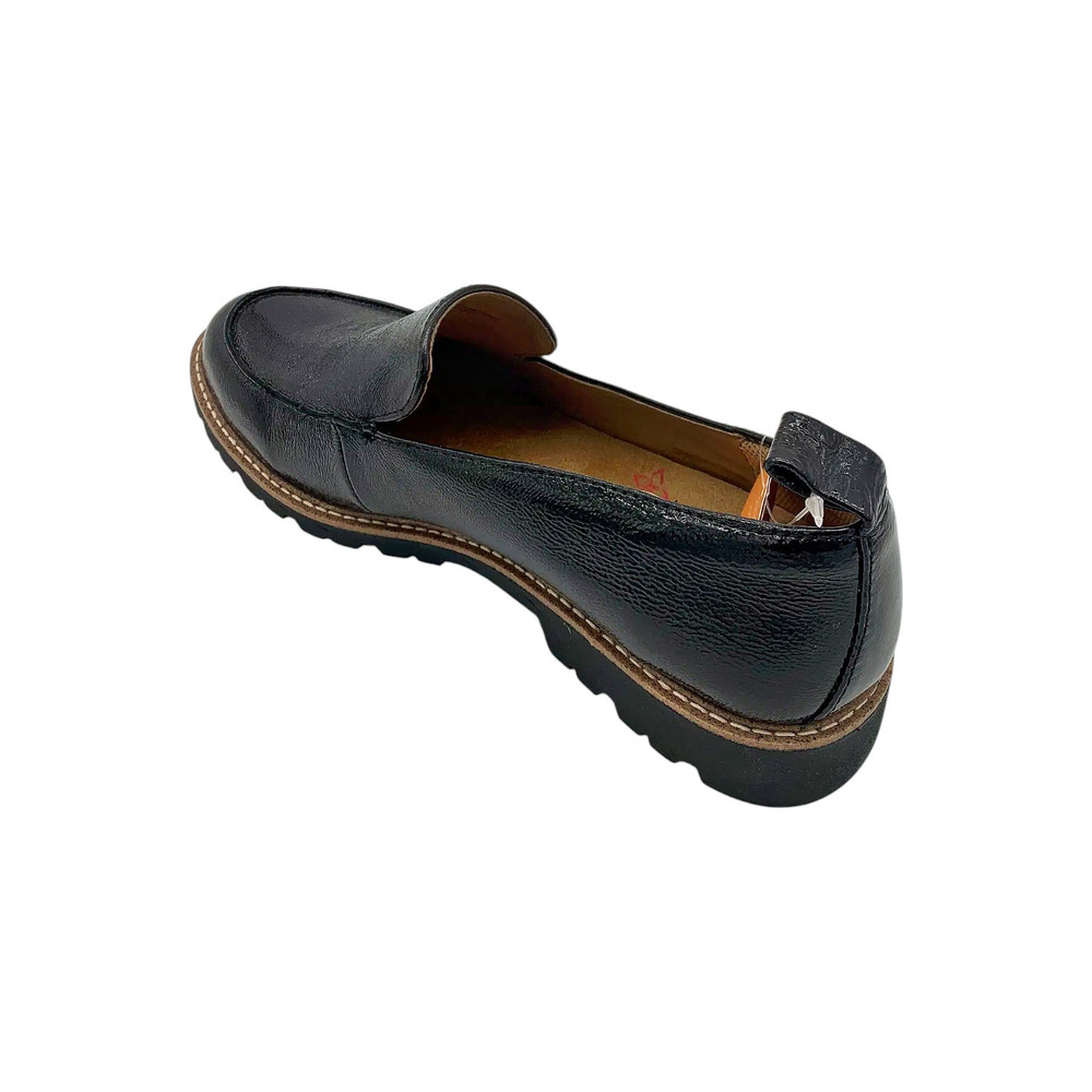 Comfortiva Women's Leather Lugged Loafer Lindee Black Patent - Medium - Picture 3 of 3